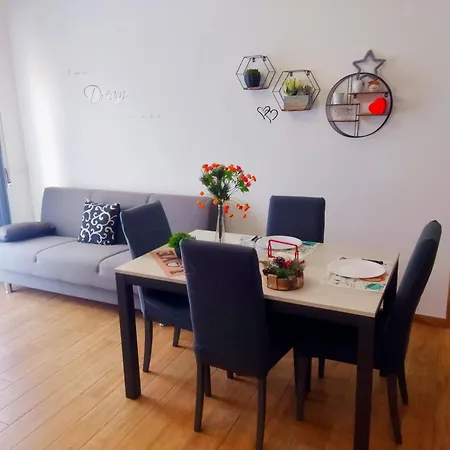 Apartment Fabio House Per Uso Turistico Fiumicino