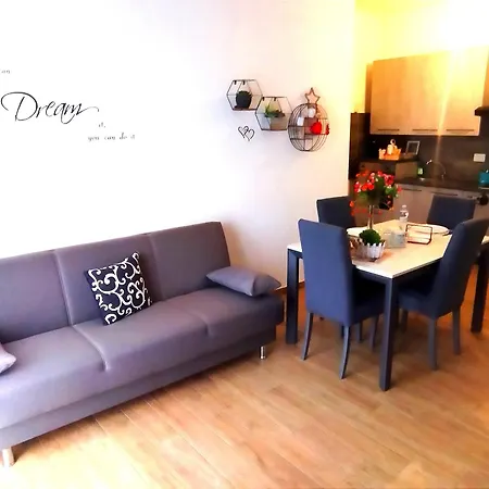 Fabio House Per Uso Turistico * Fiumicino